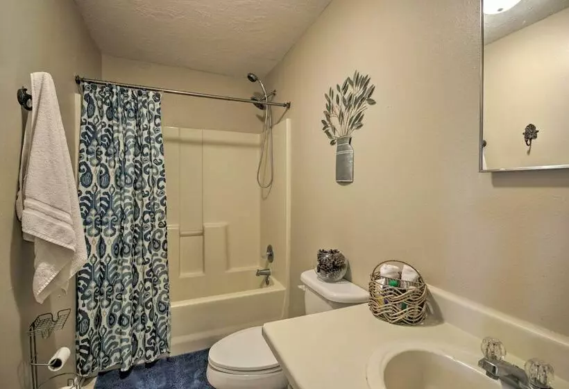 Lakefront Livingston Home W/ Community Amenities!