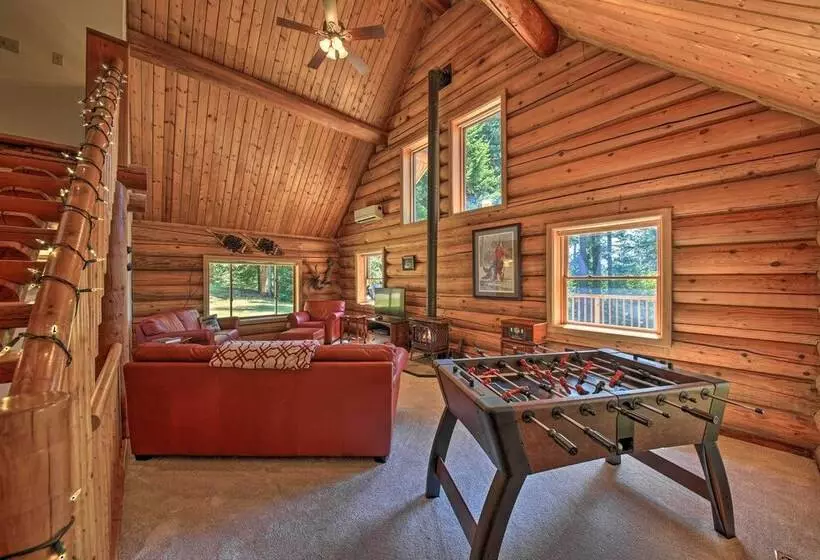 Large Cabin W/ Fire Pit + Grill On 34 Acres!