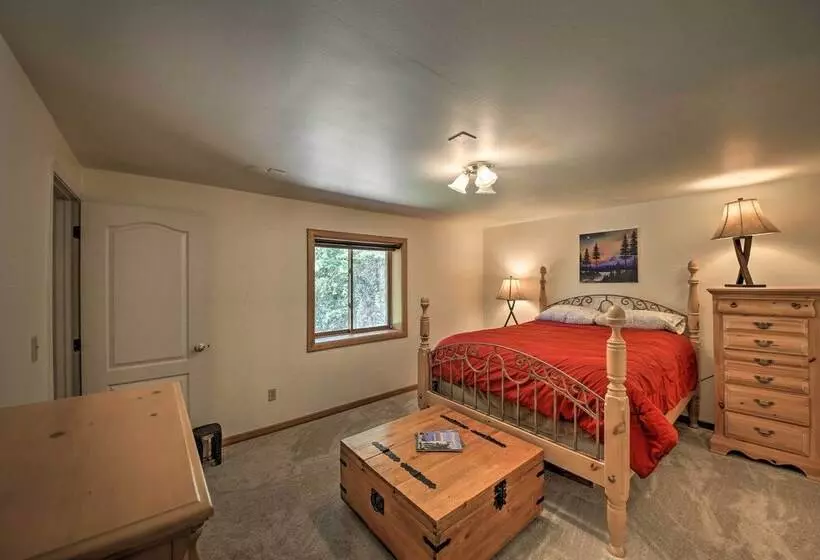 Large Cabin W/ Fire Pit + Grill On 34 Acres!