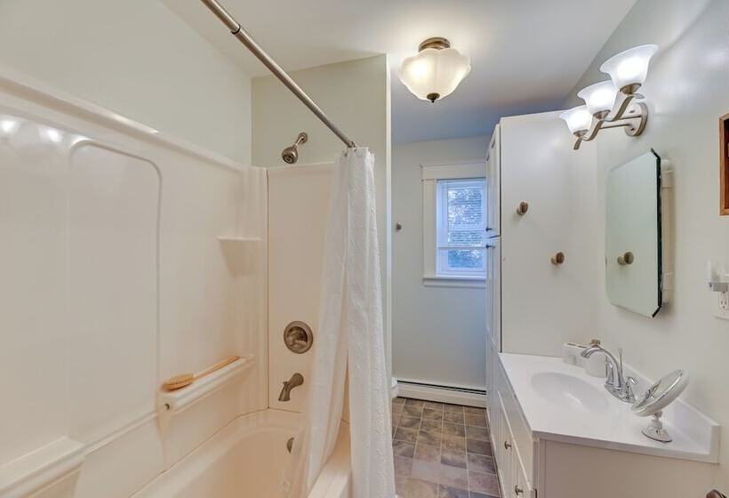 Lovely Hammondsport Home, Walk To Keuka Lake!