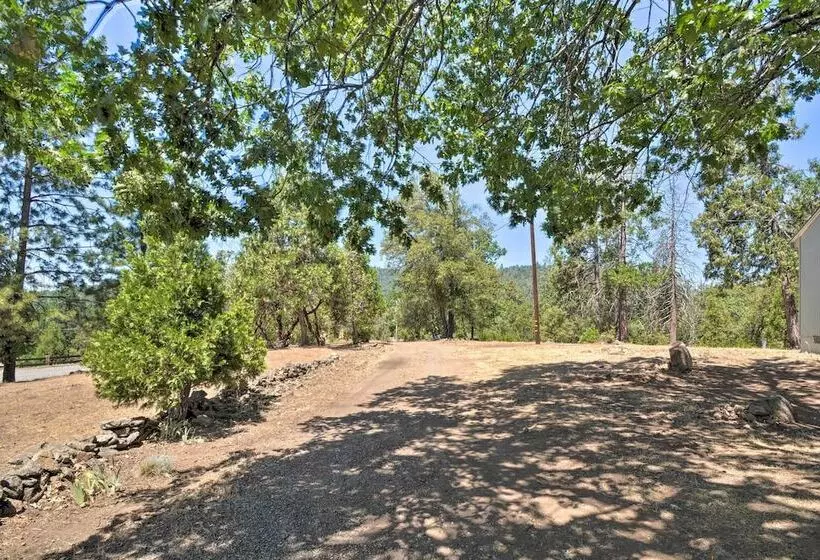 Lovely Yosemite Area Home W/ Hilltop Mtn View