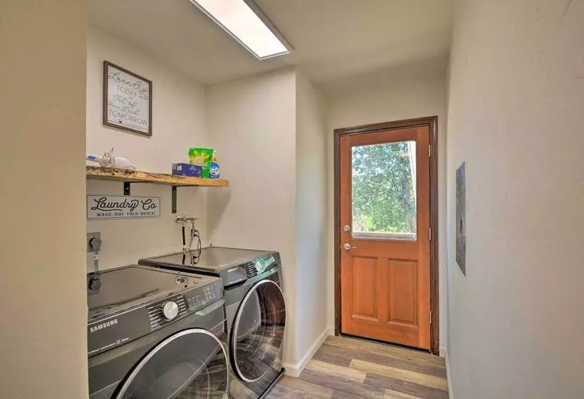 Lovely Yosemite Area Home W/ Hilltop Mtn View