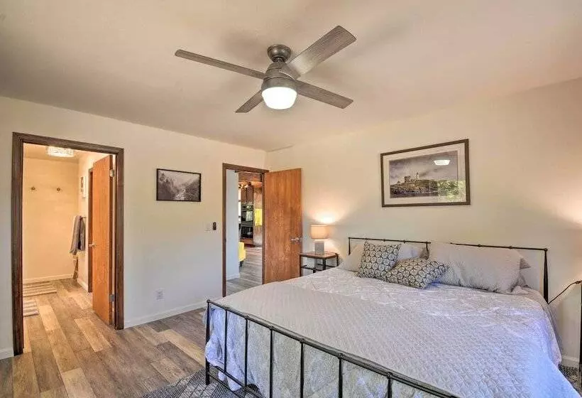 Lovely Yosemite Area Home W/ Hilltop Mtn View