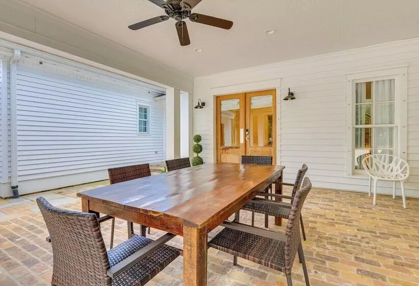 Luxe Fairhope Home W/ Covered Patio: Walk To Bay