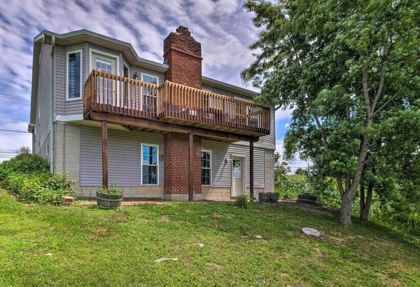 Peaceful Cottage In The Heart Of Amish Country!