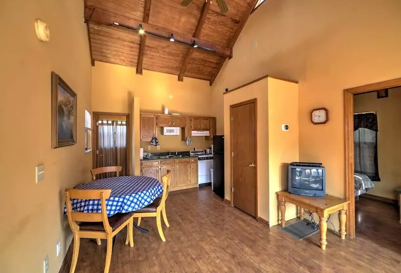 Peaceful Reliance Cabin W/ Deck On Hiwassee River!