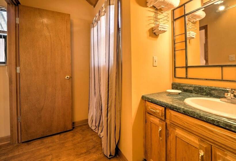 Peaceful Reliance Cabin W/ Deck On Hiwassee River!