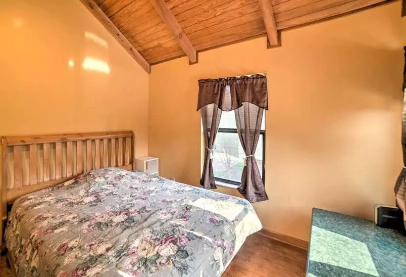 Peaceful Reliance Cabin W/ Deck On Hiwassee River!