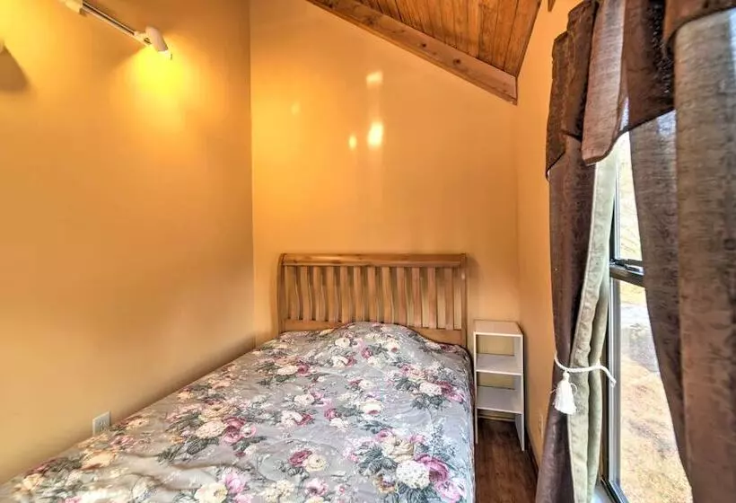 Peaceful Reliance Cabin W/ Deck On Hiwassee River!