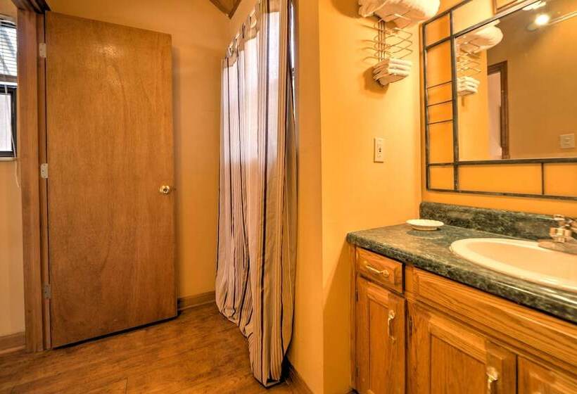 Peaceful Reliance Cabin W/ Deck On Hiwassee River!