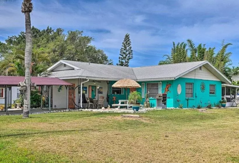 Pet Friendly Bradenton Home ~ 3 Mi To Cortez Beach