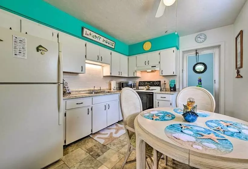 Pet Friendly Bradenton Home ~ 3 Mi To Cortez Beach