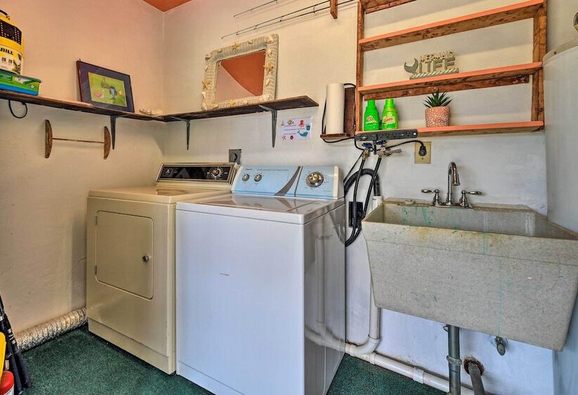 Pet Friendly Bradenton Home ~ 3 Mi To Cortez Beach