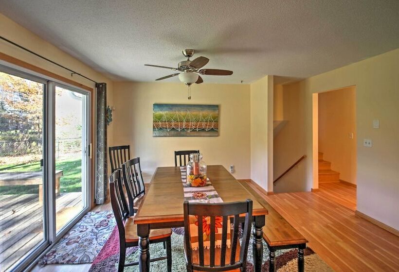 Quaint Duluth Hideaway W/ Private Fenced In Yard!