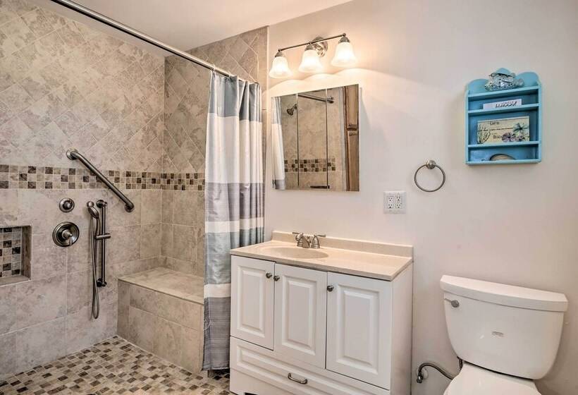 Riverfront Family Home: Yard, Orchard, Dock!