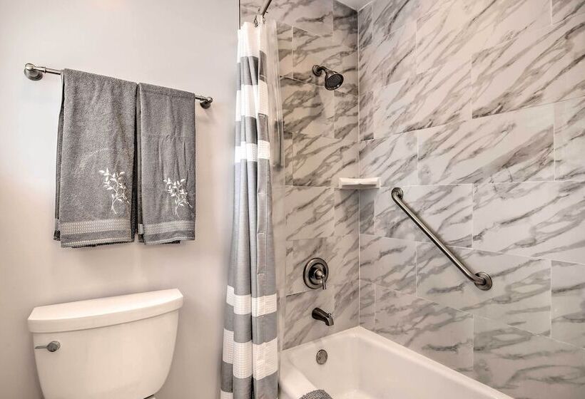 Riverfront Family Home: Yard, Orchard, Dock!