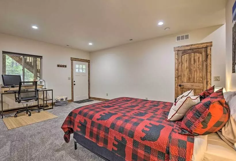 Rocky Mountain Alma Cabin With Deck & Hot Tub!