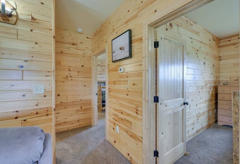 Rural Divide Cabin W/ Mountain Views!