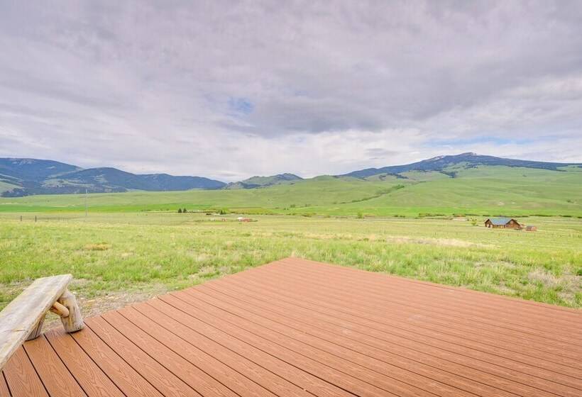 Rural Divide Cabin W/ Mountain Views!