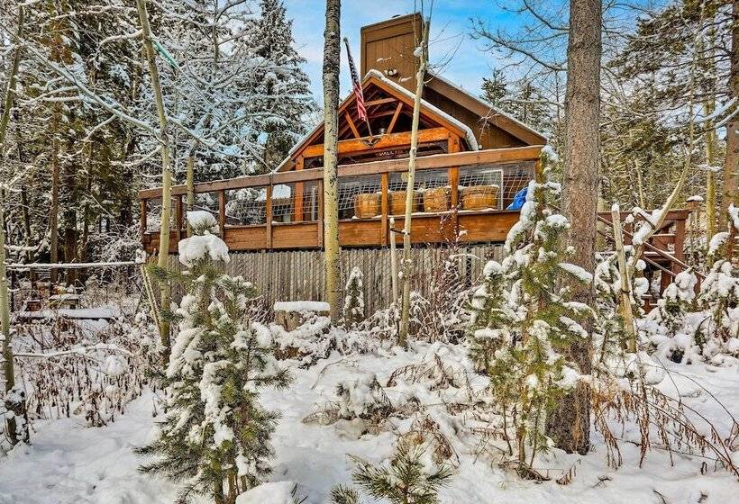 Rustic Riverfront Truckee Cabin W/ Gas Grill!