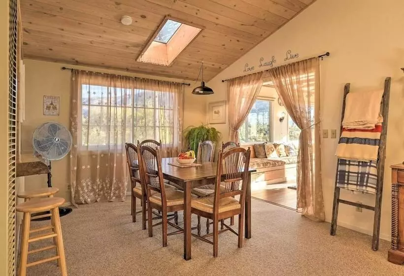 Secluded Mountain Hideaway < 8 Miles To Bass Lake!