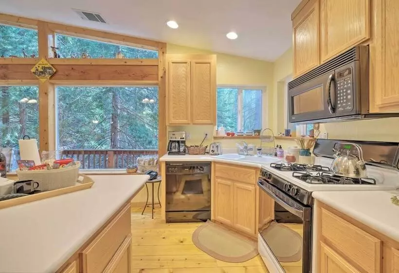 Walk To Big Trees State Park: Cabin W/ Deck!