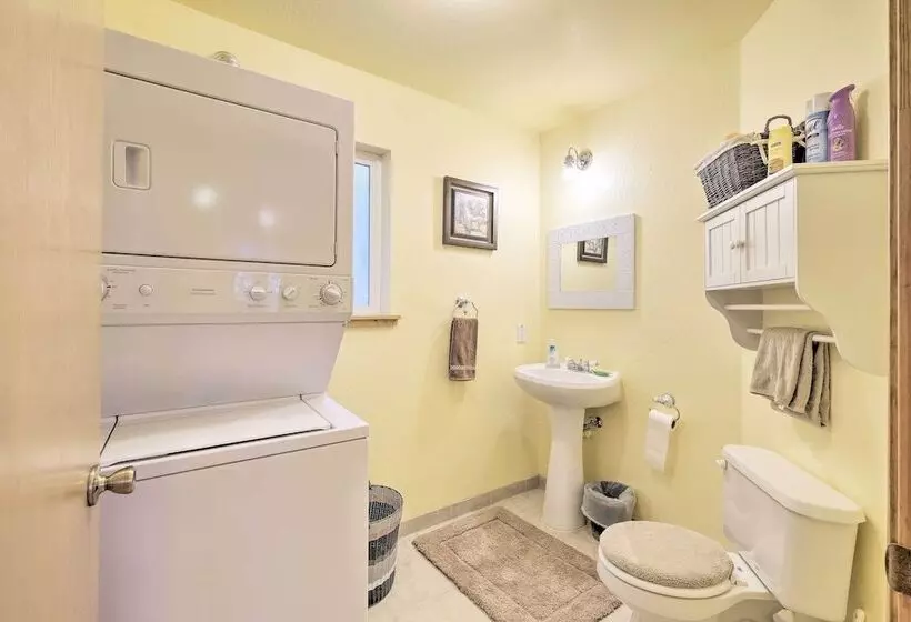 Walk To Big Trees State Park: Cabin W/ Deck!