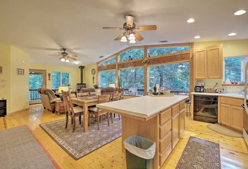 Walk To Big Trees State Park: Cabin W/ Deck!