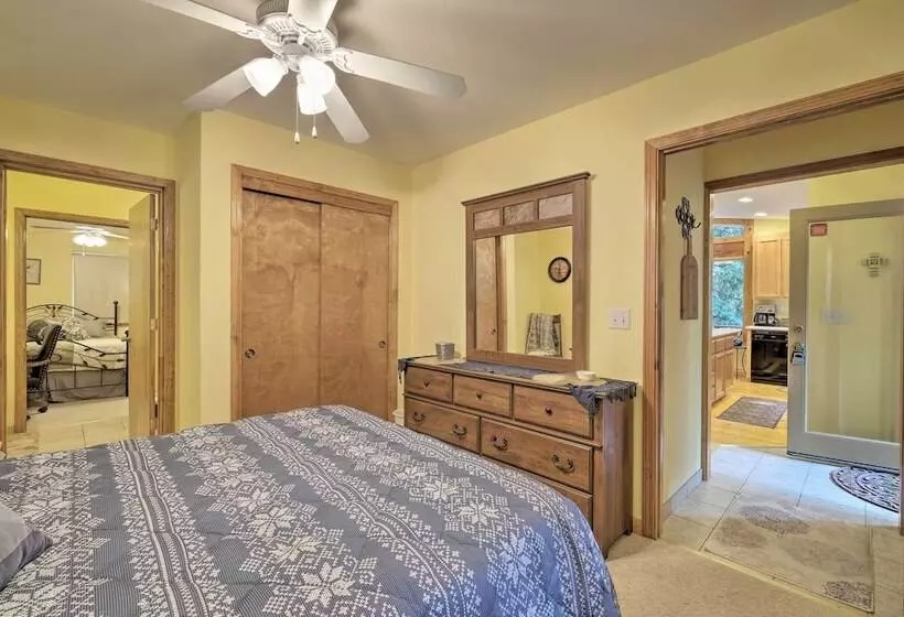 Walk To Big Trees State Park: Cabin W/ Deck!