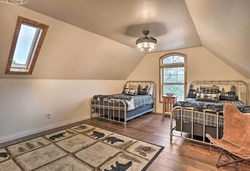 5 Mi To Big Bear Lake: Home W/ Hot Tub!