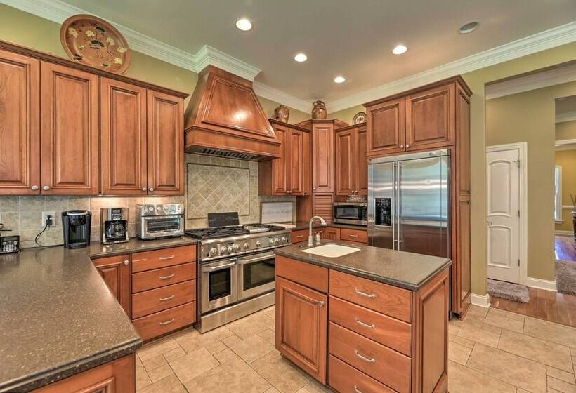 Spacious Trenton Home W/ Pond On 20 Acres!