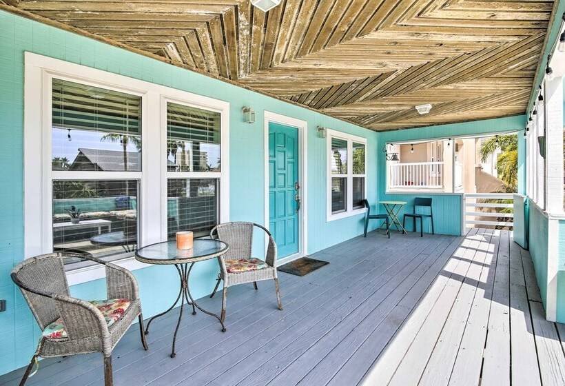 Beach Home W/ Pool & Hot Tub < 1 Block To Beach!