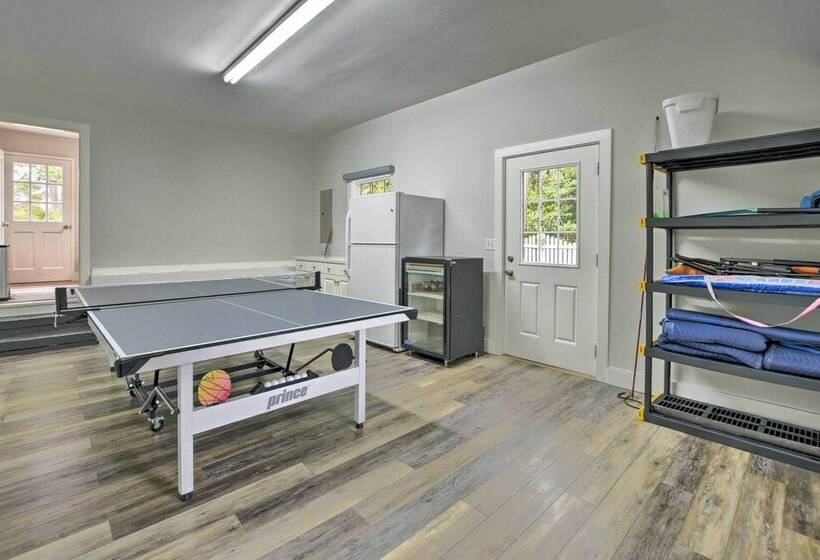 The Intracoastal Hideaway: 4 Miles To Beach!