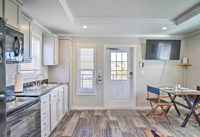 The Roadrunner Silver City Oasis W/ Views!