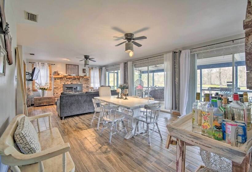 Unplugged Withlacoochee Riverfront Retreat!