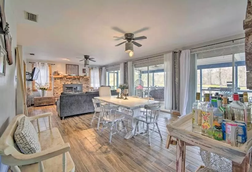 Unplugged Withlacoochee Riverfront Retreat!