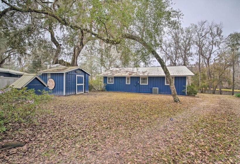 Unplugged Withlacoochee Riverfront Retreat!