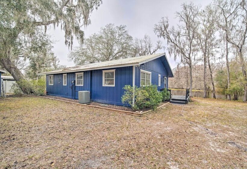 Unplugged Withlacoochee Riverfront Retreat!