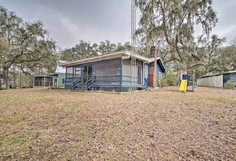 Unplugged Withlacoochee Riverfront Retreat!