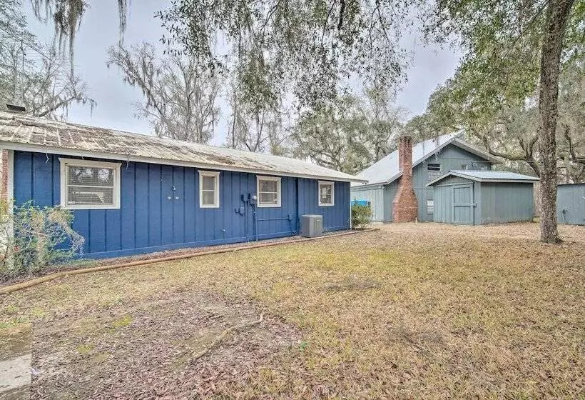 Unplugged Withlacoochee Riverfront Retreat!