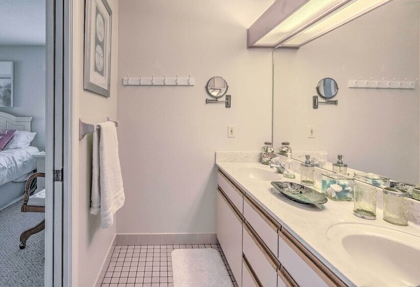 Waterfront Home W/ Dock, Kayaks, Pool + More!