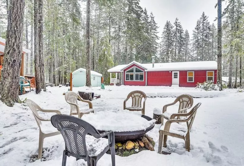 Awesome Hoodsport Cabin   Nearby Hiking Areas