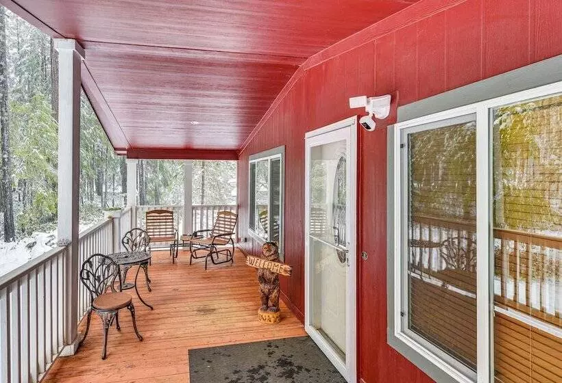 Awesome Hoodsport Cabin   Nearby Hiking Areas