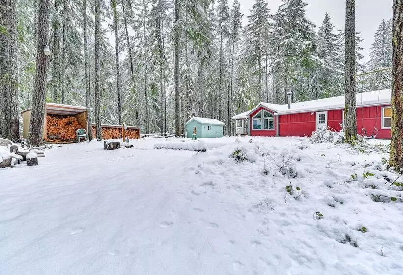 Awesome Hoodsport Cabin   Nearby Hiking Areas