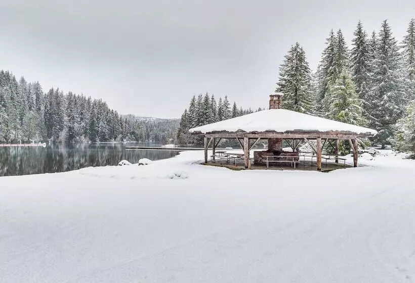 Awesome Hoodsport Cabin   Nearby Hiking Areas