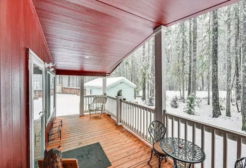 Awesome Hoodsport Cabin   Nearby Hiking Areas