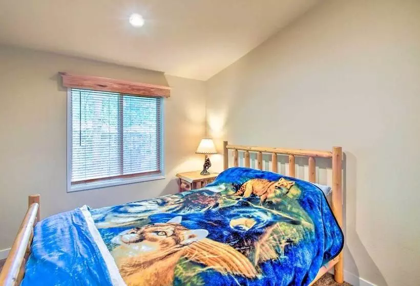 Awesome Hoodsport Cabin   Nearby Hiking Areas