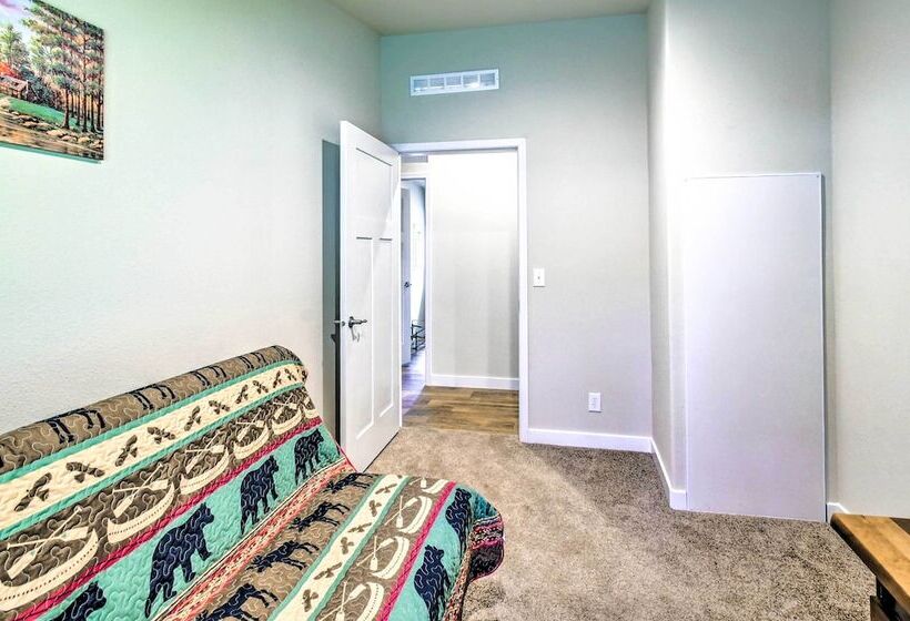 Awesome Hoodsport Cabin Nearby Hiking Areas