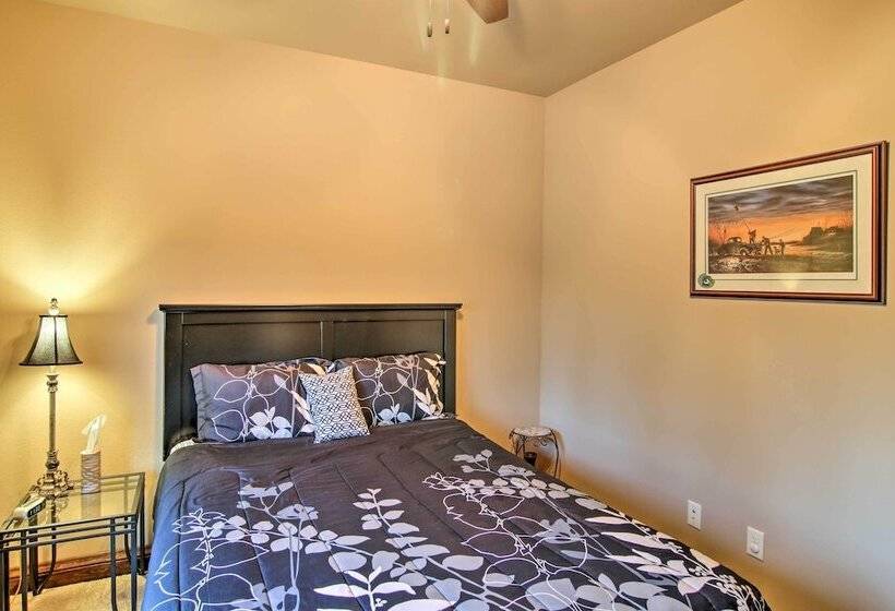 Black Hills Getaway W/ Deck Near Hiking Trails!