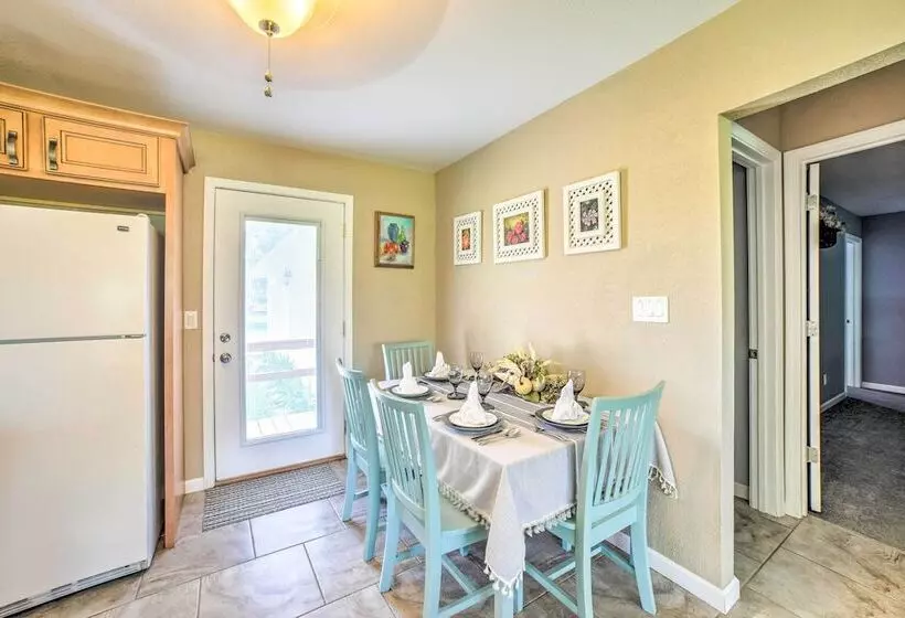 Bloomington Family Home   Private Deck & Yard